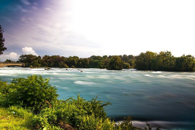 niagara-falls-night-illumination-tour-holiday-edition