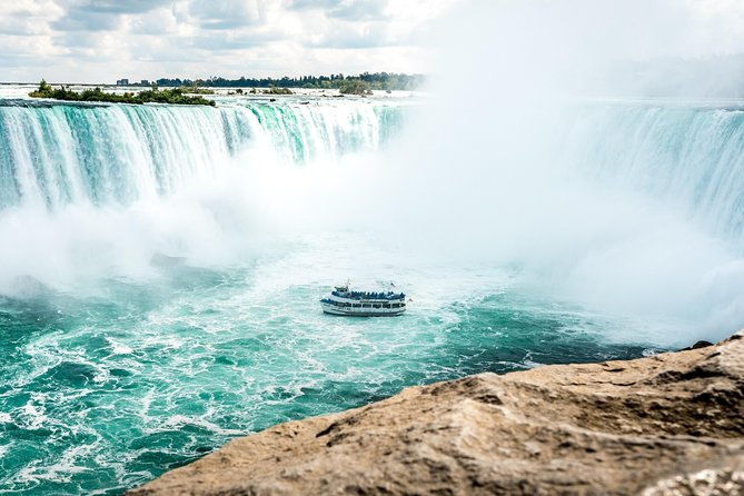 niagara-falls-one-day-tour-from-ny