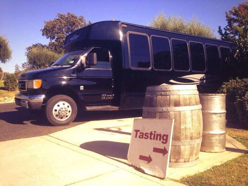 niagara-falls-public-niagara-wine-tour-with-transportation-2