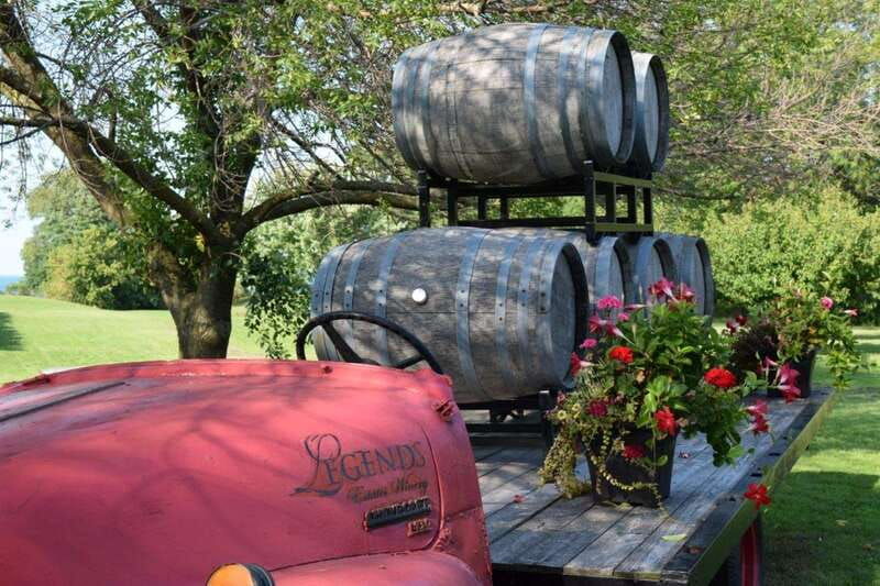 niagara-falls-public-niagara-wine-tour-with-transportation-2