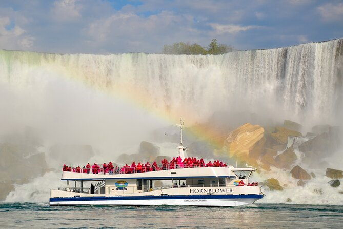 niagara-falls-toronto-and-thousand-islands-3-day-tour-from-nyc-2