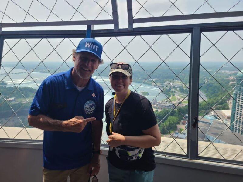 niagara-falls-tour-boat-cruise-behind-the-falls-skylon
