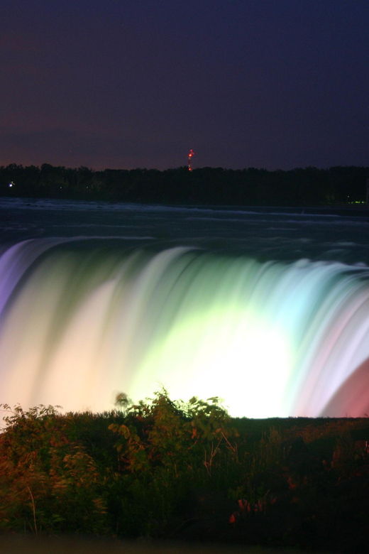 niagara-falls-us-guided-2-day-trip-with-accommodation