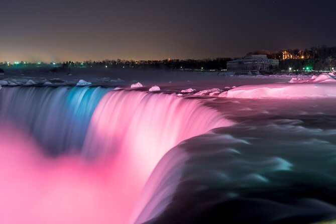 niagara-falls-usa-canada-winter-wonderland-adventure-tour