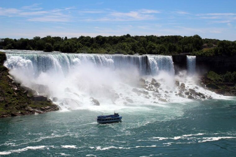 niagara-falls-usa-falls-boat-cruise-tickets-cave-walk