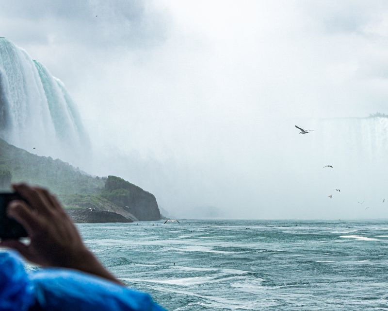niagara-falls-usa-maid-of-mist-cave-of-winds-combo-tour