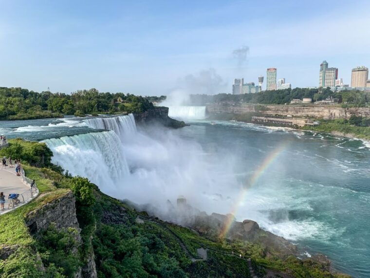 niagara-falls-usa-maid-of-mist-cave-of-winds-combo-tour