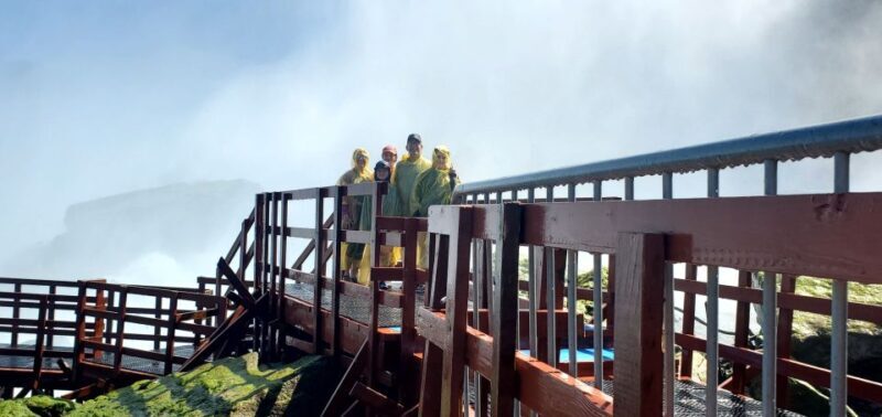 Niagara, USA: Cave of the Winds Adventure Winter Tour - FAQ