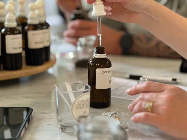 nice-perfume-creation-workshop