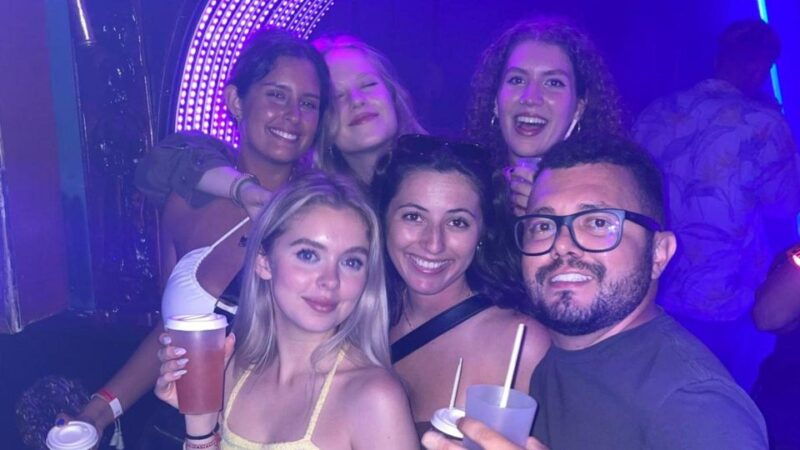 nice-pub-crawl-with-6-free-shots-and-vip-barsclub-access