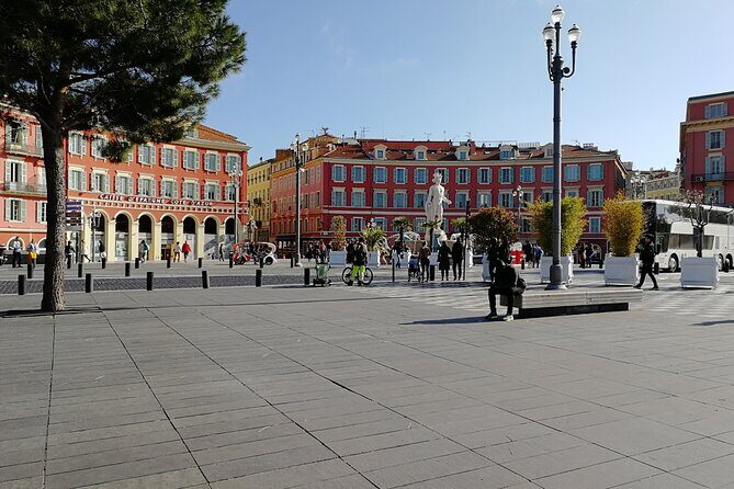 Nice Small-Group Old Town & Castle Hill Cultural Walking Tour with a Local Guide - Why You’ll Love This Tour