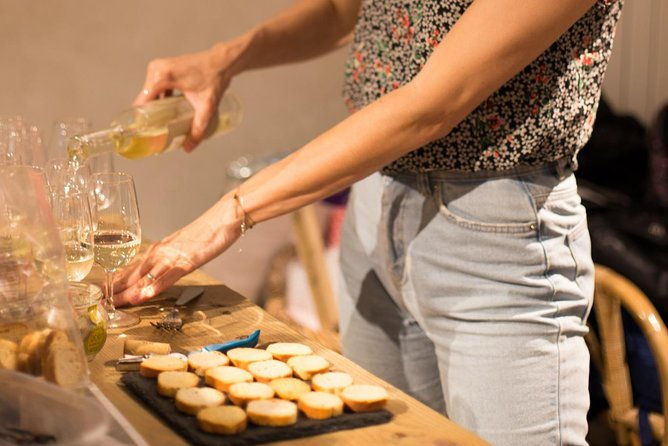 nice-small-group-walking-food-tour-with-local-specialties-wine-tasting