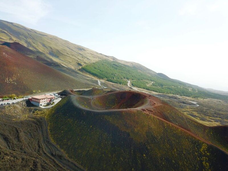 nicolosi-excursion-to-the-etna-craters-at-3000-m