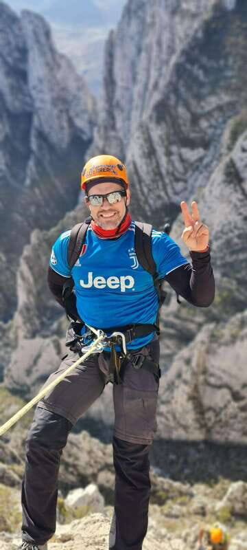Nido de Aguiluchos: Hiking, rappel and breathtaking photos - The Route: From Trails to Cliffs