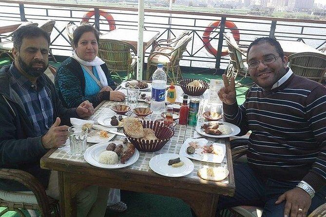 Night Dinner Nile cruise with belly dancer and folklore show - Guides & Service