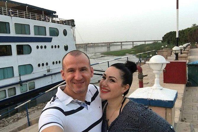 Night Dinner Nile cruise with belly dancer and folklore show - Duration & Practicalities