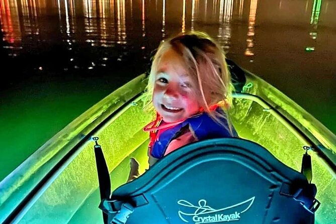 night-glow-kayak-paddle-session-in-pensacola-beach