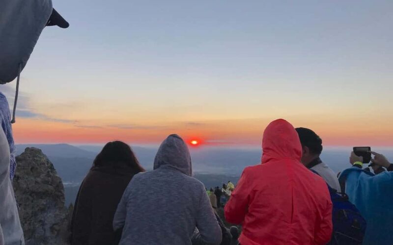 Night hike with guide to enjoy Marão mountain sunrise - What to Expect During the Hike