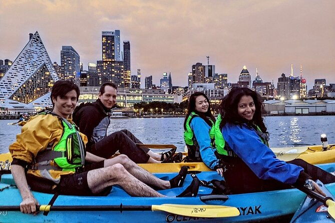 night-kayaking-in-manhattan