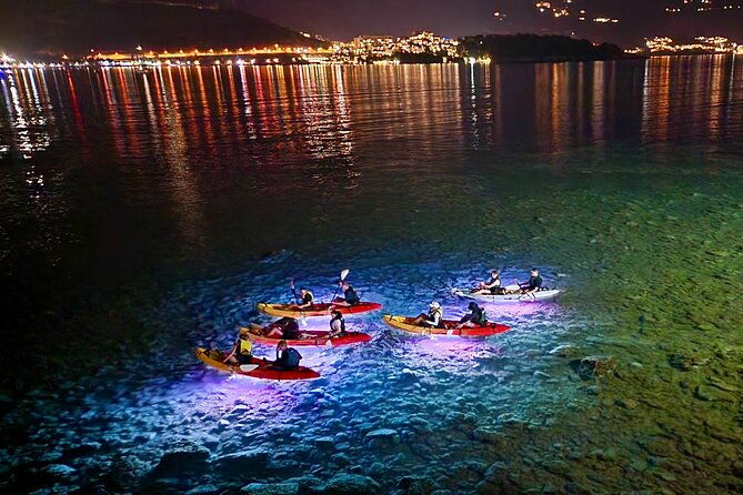 night-lights-kayak-adventure