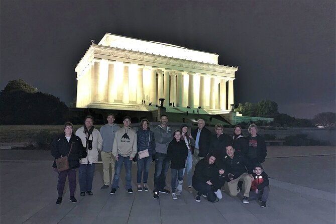 night-monuments-tour-with-8-stops-and-admission-ticket-upgrades