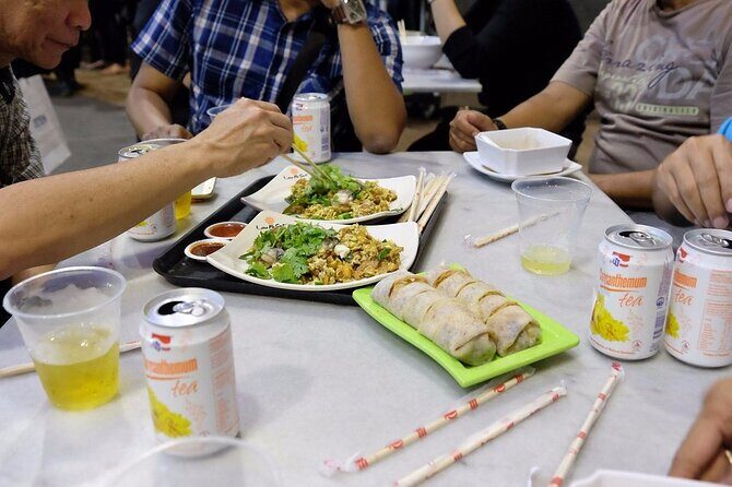 Night out with 6 Food Tastings, Spectra & Garden Rhapsody Shows - Key Points