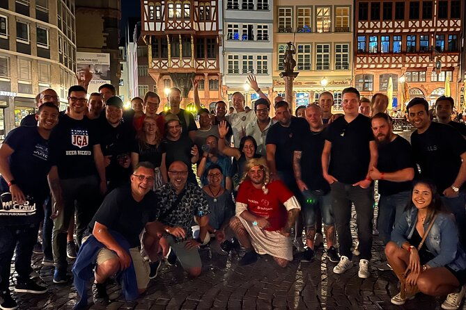 night-pubcrawl-tour-in-frankfurt-shots-and-party