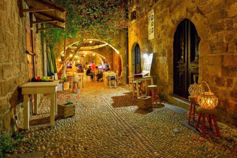 night-rhodes-old-town-gastro-e-bike-tour-with-drink-meze