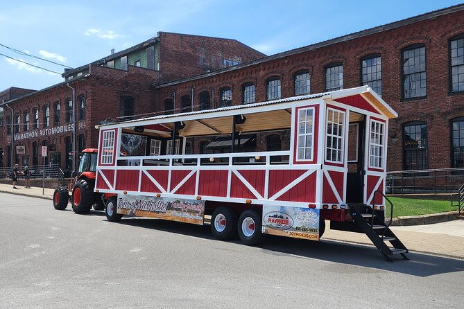 night-time-hayride-sightseeing-tractor-tour-of-nashville