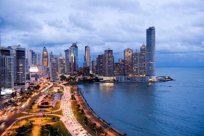 night-tour-in-panama-city