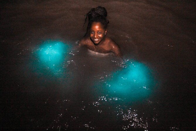 night-tour-luminating-blue-lagoon-waters