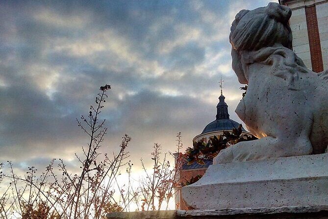 Night Tour of Aranjuez Mysteries and Legends - An In-Depth Look at the Tour