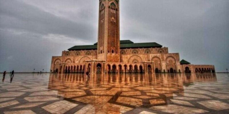 Night Tour of Casablanca with Street Food Tasting - Key Points
