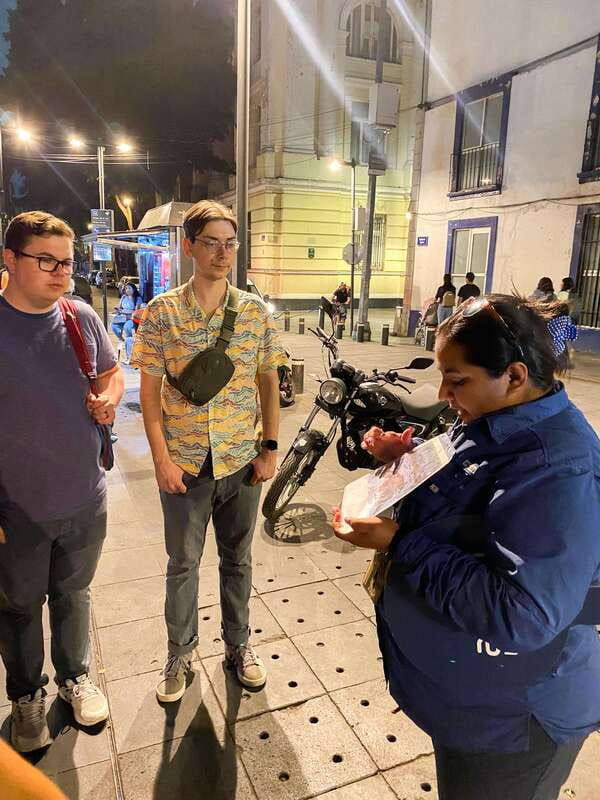 night-tour-of-cdmx-with-optional-torre-latino