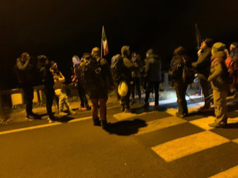 night-trekking-with-dinner-in-the-nature-of-the-castles