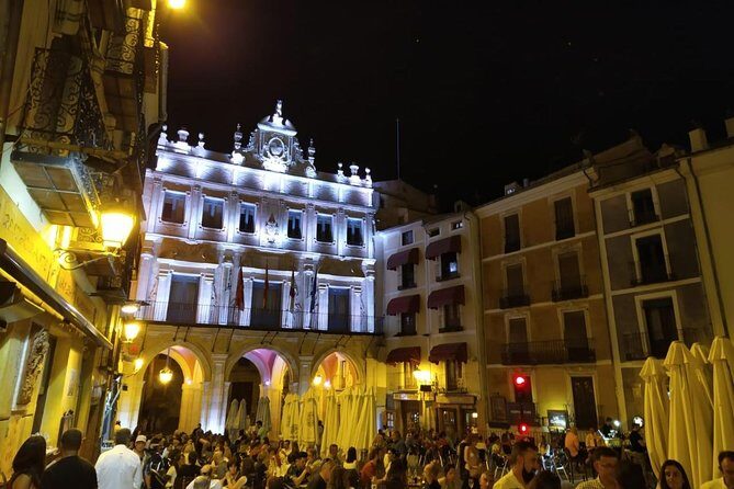 Night Walking Tour of Medieval Cuenca - Who Should Book This Tour?