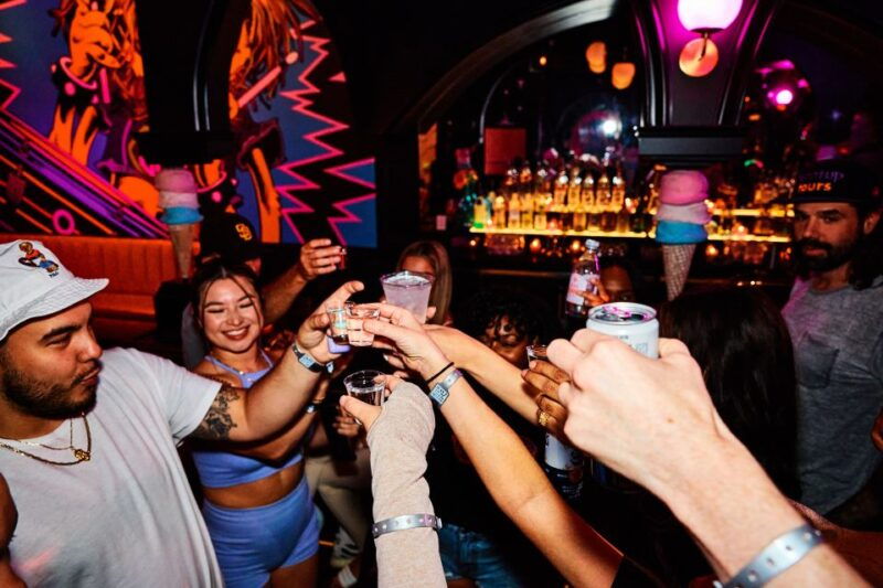 nightout-vegas-bar-crawl