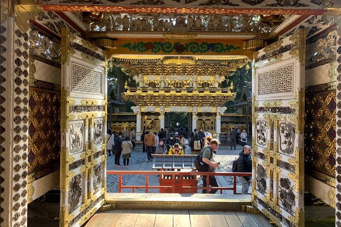 nikko-private-tour-with-temples-and-nature-and-world-heritage