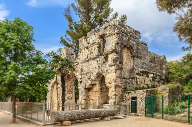 Nîmes - A day in the life of a Nemausensis - Exploring Nîmes in 90 Minutes: A Detailed Breakdown