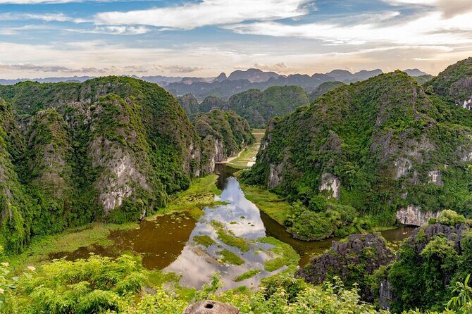 Ninh Bình 1-Day Tour: Bai Dinh, Trang An, Mua Cave & Hoa Lu - FAQ