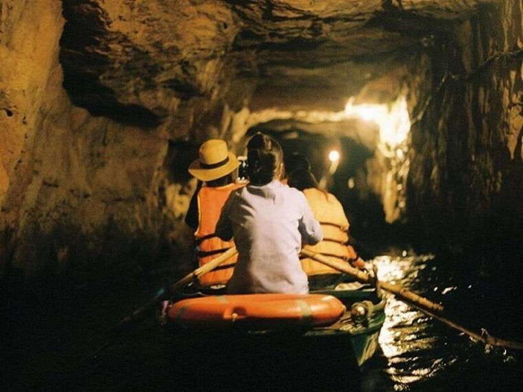 ninh-binh-1-day-tour-bai-dinh-trang-an-mua-cave-small-group