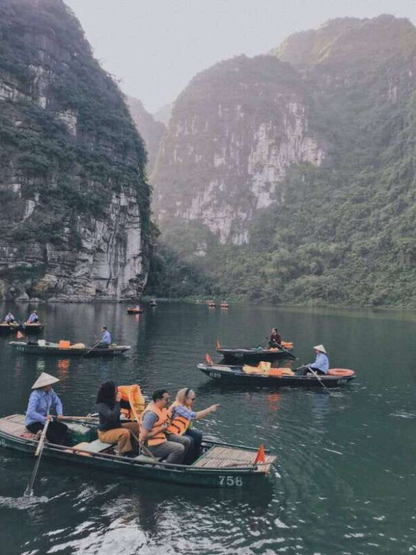Ninh Binh : Bai Dinh Pagoda, Trang An, and Mua Cave Tour - Practical Details and What to Expect