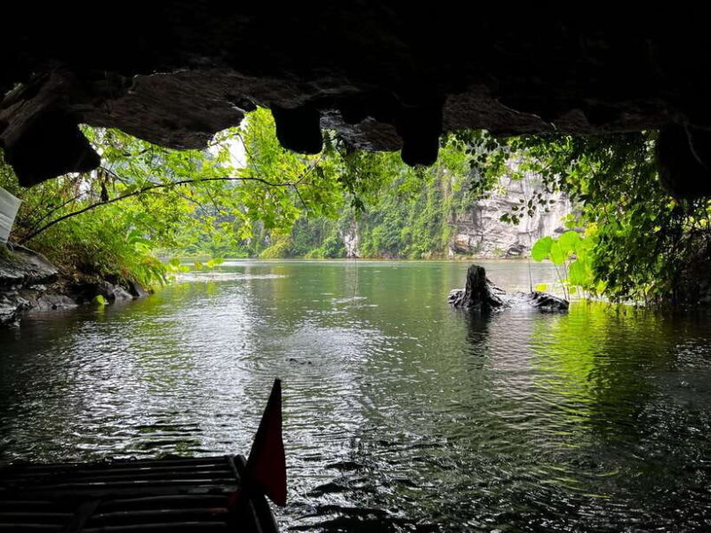 Ninh Binh: Bai Dinh, Trang An, Mua Cave Day Tour from Ha Noi - Trang An: UNESCO World Heritage Site & Boat Cruise