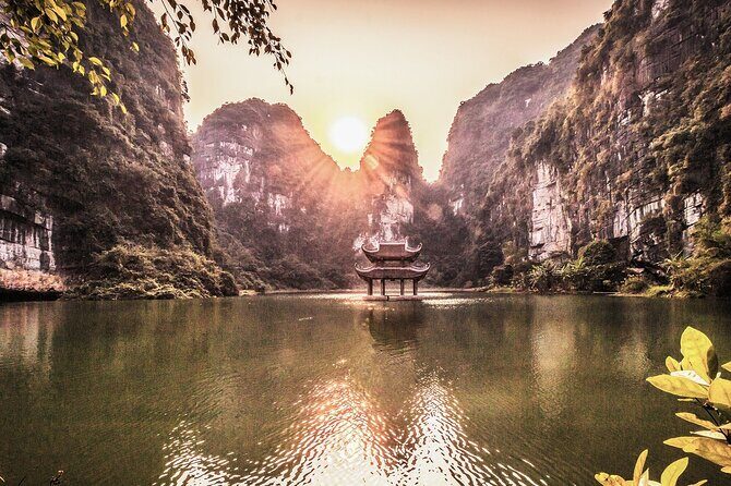 Ninh Binh Day Tour: Hoa Lu, Trang An, and Mua Cave from Ha Noi - Key Points
