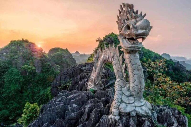 ninh-binh-day-trip-with-transfer-lunch-ticket-and-cycle
