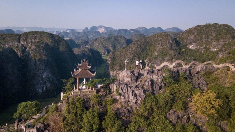 ninh-binh-full-day-mua-cave-tam-coc-boating-hoa-lu