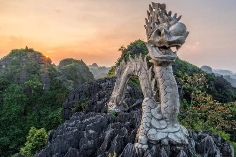 ninh-binh-full-day-mua-cave-tam-coc-boating-hoa-lu