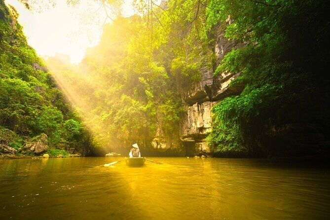 Ninh Binh Full-Day to Hoa Lu Tam Coc & Mua Cave Via Boat & Bike - A Balanced Look at the Ninh Binh Full-Day Tour: Hoa Lu, Tam Coc & Mua Cave
