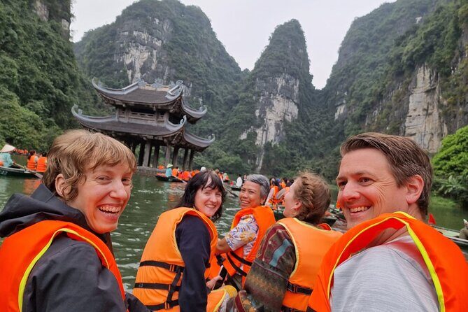 Ninh Binh Full Day to Hoa Lu, Tam Coc & Mua Cave Via Boat & Bike - Key Points