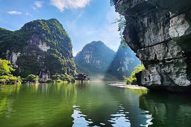 Ninh Binh Full Day to Hoa Lu, Tam Coc & Mua Cave Via Boat & Bike - Practical Tips for Travelers